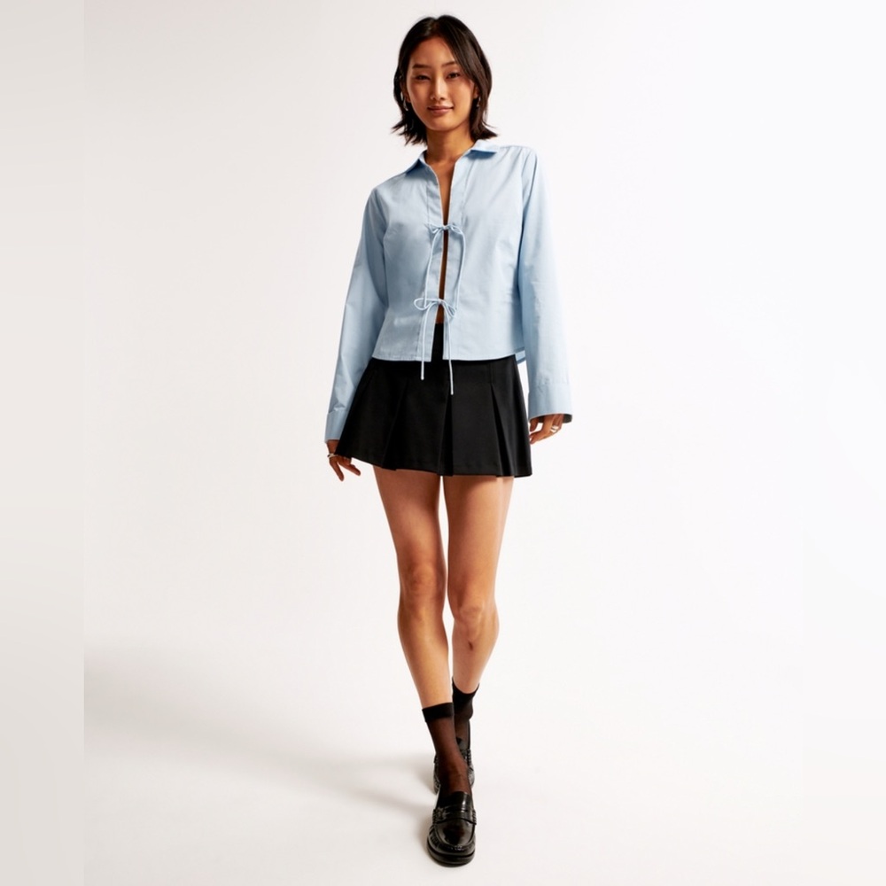 NWT Long-Sleeve Poplin Tie-Front Shirt